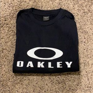 🎉3 for $8🎉NWT Men’s Oakley Short Sleeve Tee